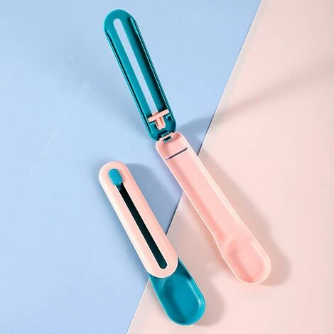 Cucchiaio Per Alimenti Per Animali Domestici Striscia Per Snack Per Gatti Spremere L'alimentatore Mini Forniture Per L'alimentazione Degli Animali Domestici 7 Cucchiaio Per Alimenti Per Animali Domestici Striscia Per Snack Per Gatti Spremere L'alimentatore Mini Forniture Per L'alimentazione Degli Animali Domestici - immagine 5